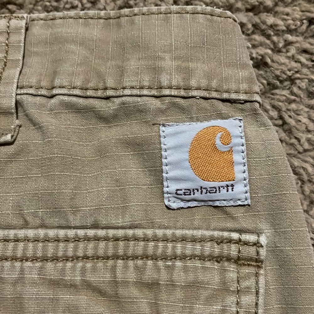 Men’s Carhartt relaxed fit shorts. Excellent used condition. Sz 40 - Picture 5 of 12